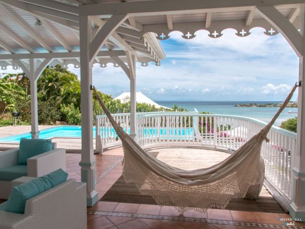 Martinique Home 980557