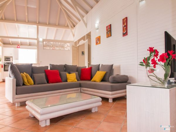 Martinique Home 980557