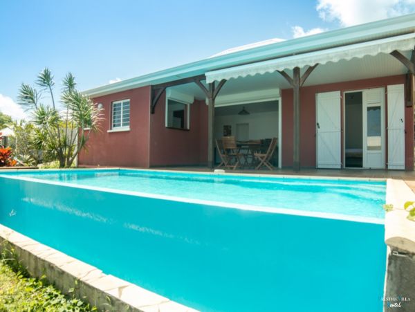 Martinique Home 980560