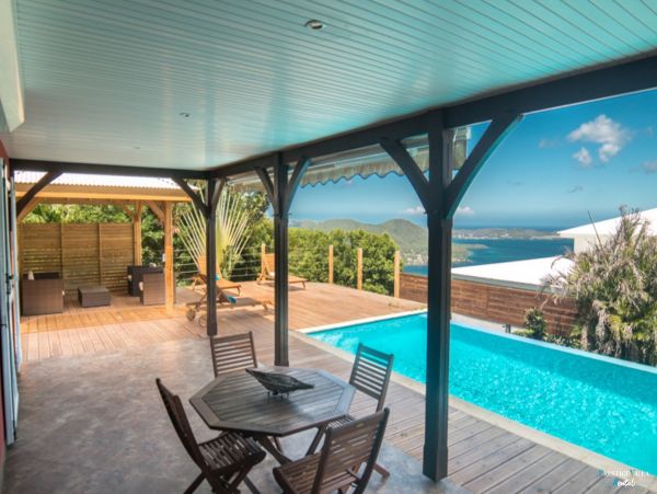 Martinique Home 980560