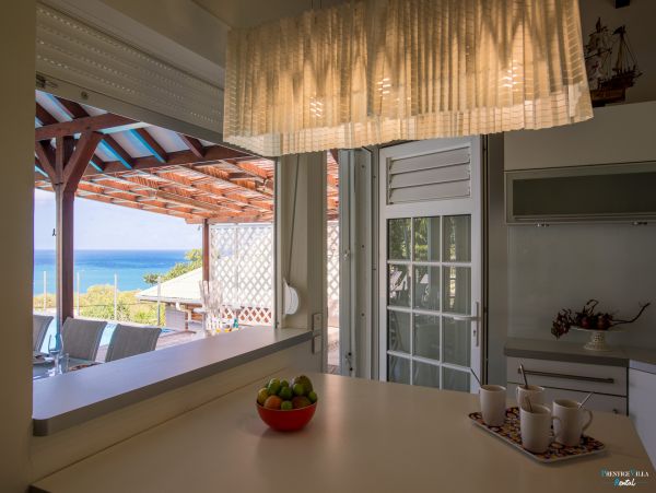 Martinique Home 980562