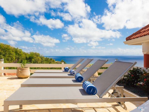 Martinique Home 980564