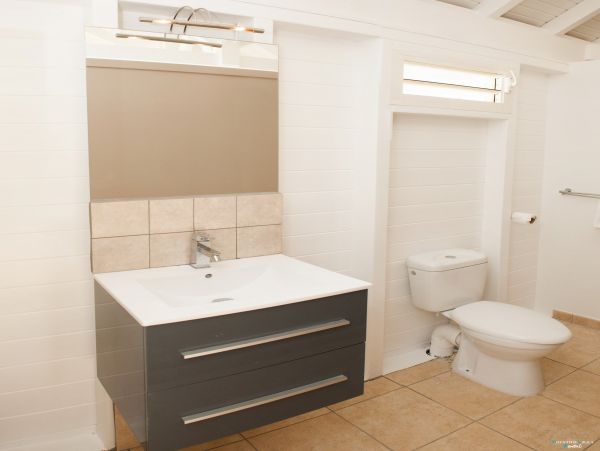 Martinique Home 980564