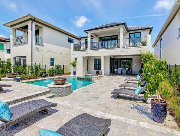 Private Pool Kissimmee Vacation Home Six Bedrooms Sleeps 14