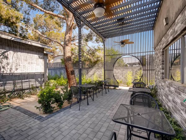 Luxury Twelve Bedrooms Las Vegas Vacation Home with Pool