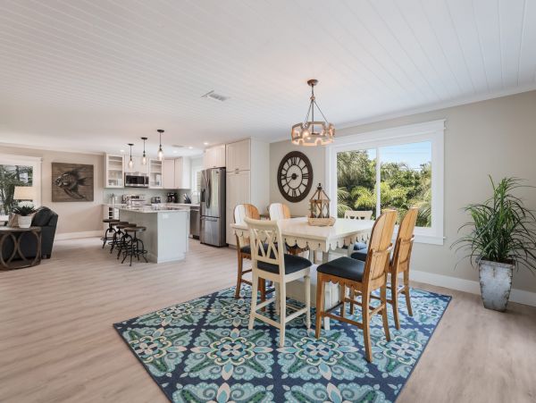 Anna Maria 4 Bedroom Family Home with Private Pool & Spa
