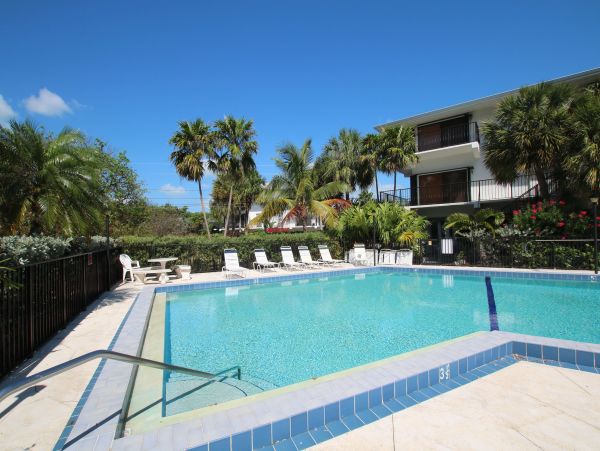 The Florida Keys Condo 980917