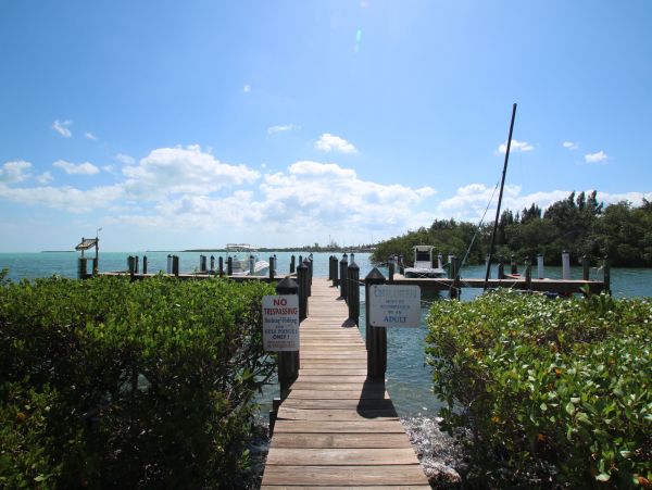 The Florida Keys Condo 980917