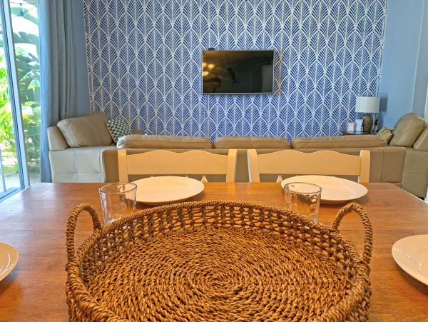 The Florida Keys Home 980920