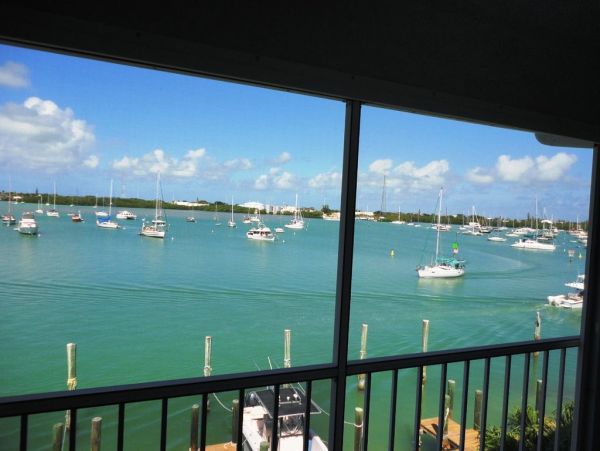 The Florida Keys Condo 980922