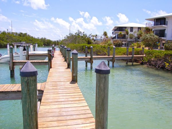 The Florida Keys Condo 980923