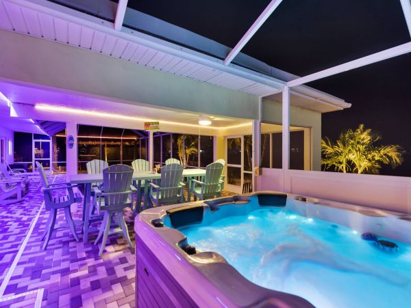 Key Colony Beach Vacation Rental - Florida Keys Waterfront Home with Pool, Dock & Tiki Hut
