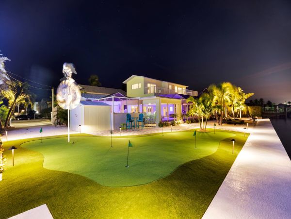 Key Colony Beach Vacation Rental - Florida Keys Waterfront Home with Pool, Dock & Tiki Hut