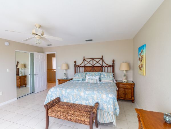 Key Colony Beach Vacation Rental - Florida Keys Waterfront Home with Pool, Dock & Tiki Hut