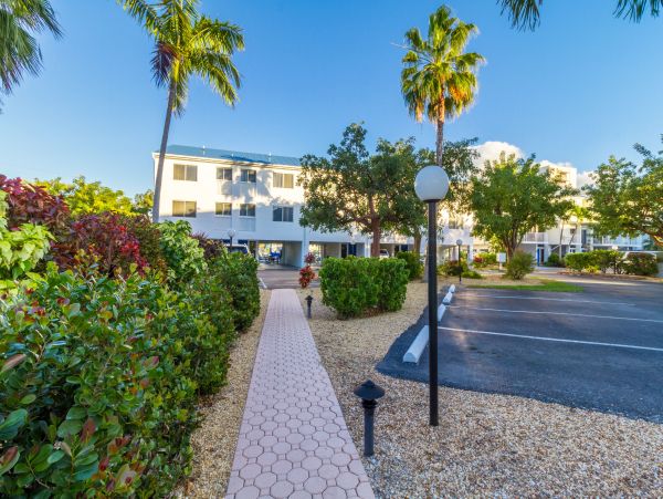 The Florida Keys Home 980928