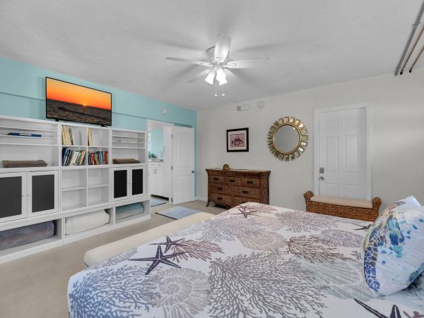 Spacious Family Retreat with Pool, Dockage, and Water Access