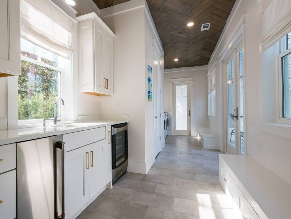 Short Walk to Beach Rosemary Vacation Home + Guest House