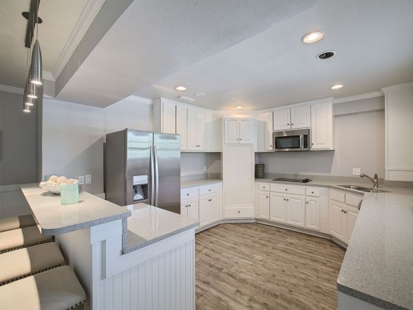Destin Seven Bedroom Walk to Beach Vacation Home