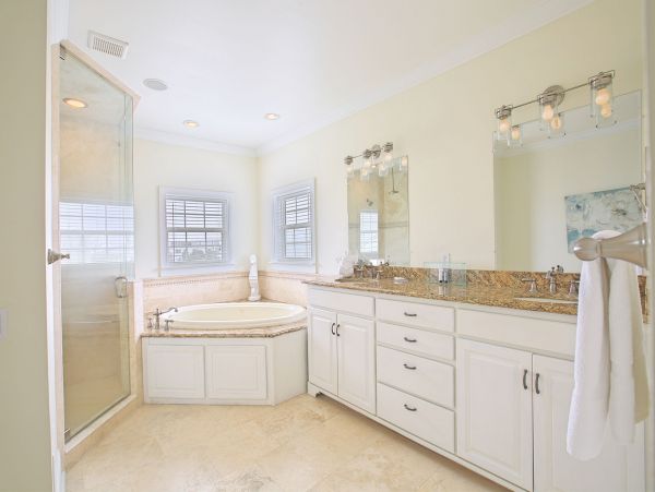 Destin Seven Bedroom Walk to Beach Vacation Home