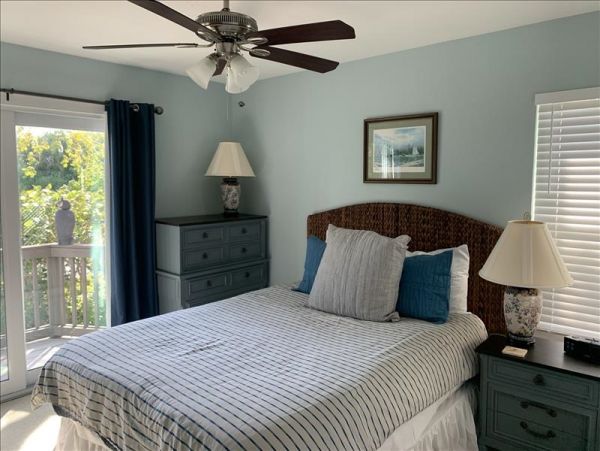 Charming Vacation Rental on Sanibel Three Bedrooms Sleeps 6