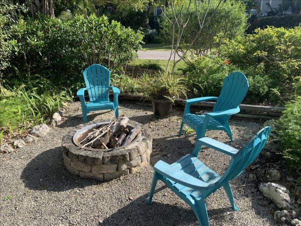 Charming Vacation Rental on Sanibel Three Bedrooms Sleeps 6
