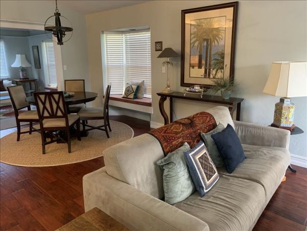 Charming Vacation Rental on Sanibel Three Bedrooms Sleeps 6