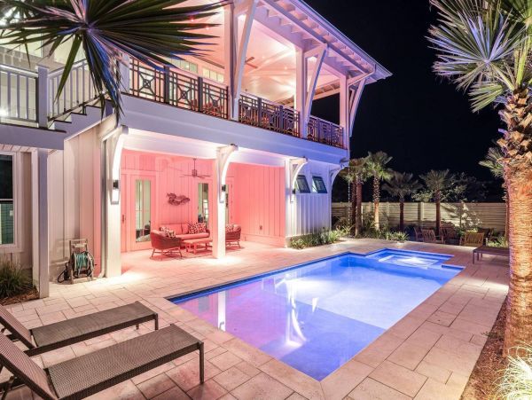 Inlet Beach Luxury Vacation Accommodation Walk to Beach