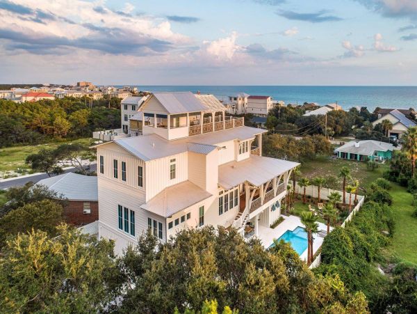Inlet Beach Luxury Vacation Accommodation Walk to Beach