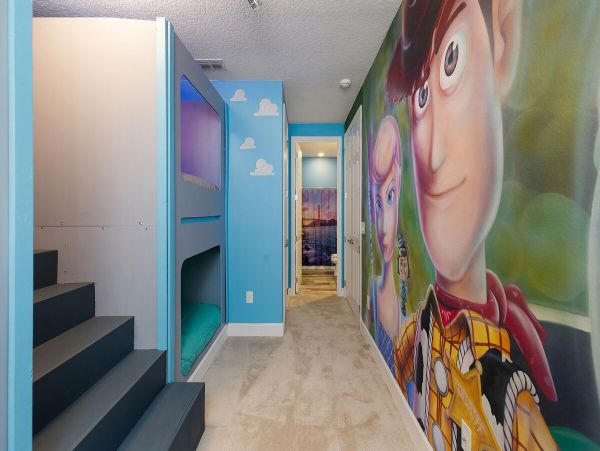 Orlando Home 981107