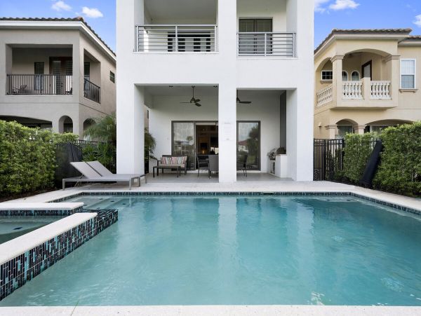 Orlando Home 981113