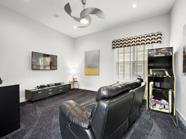 Orlando Home 981113