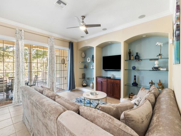 Orlando Home 981117
