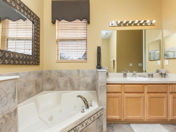 Orlando Home 981118