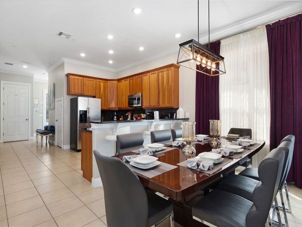 Orlando Home 981126