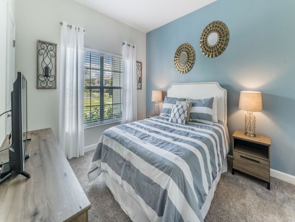 Orlando Home 981215