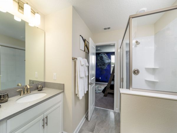 Orlando Home 981218