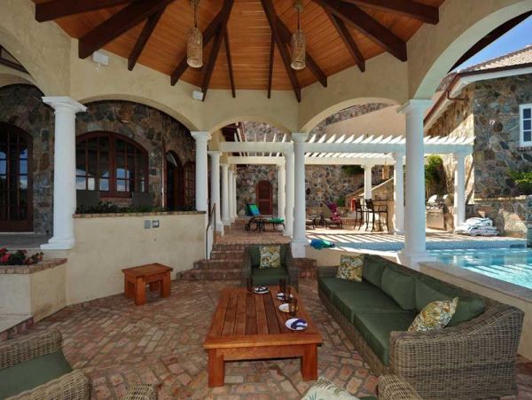 St. John Home 981279