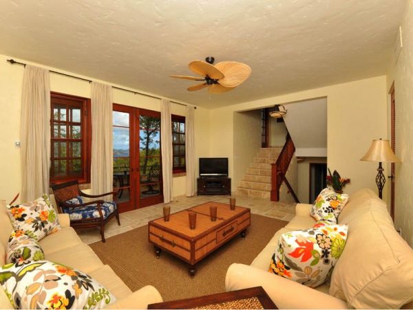 St. John Home 981279