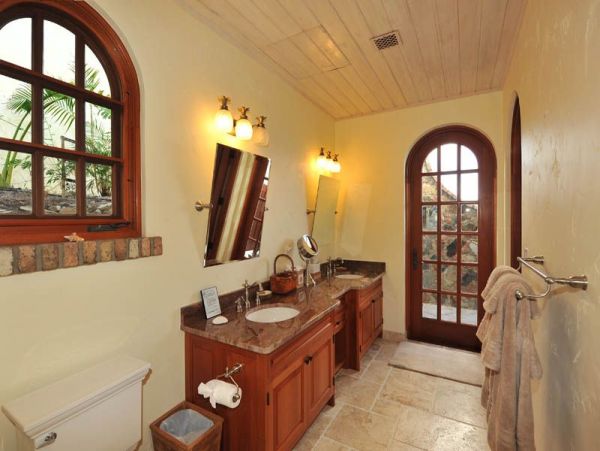 St. John Home 981279