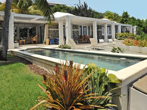 St. John Home 981281