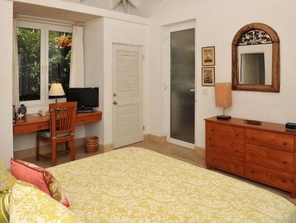 St. John Home 981281
