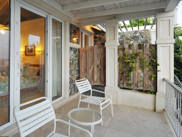 St. John Home 981281
