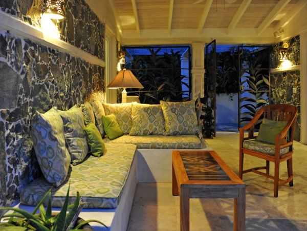 St. John Home 981281