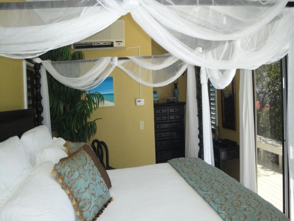 St. John Home 981282