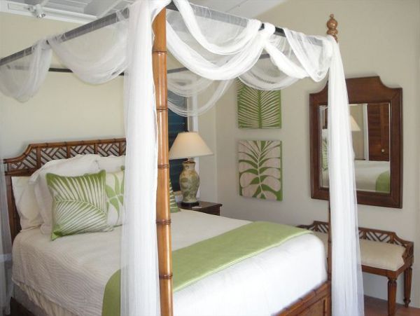 St. John Home 981282