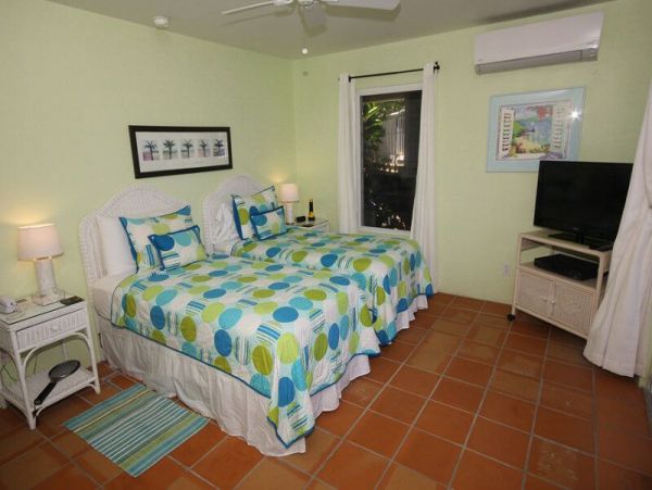 St. John Home 981283