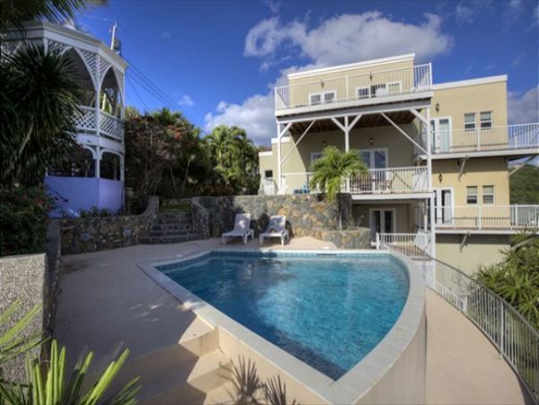 St. John Home 981284