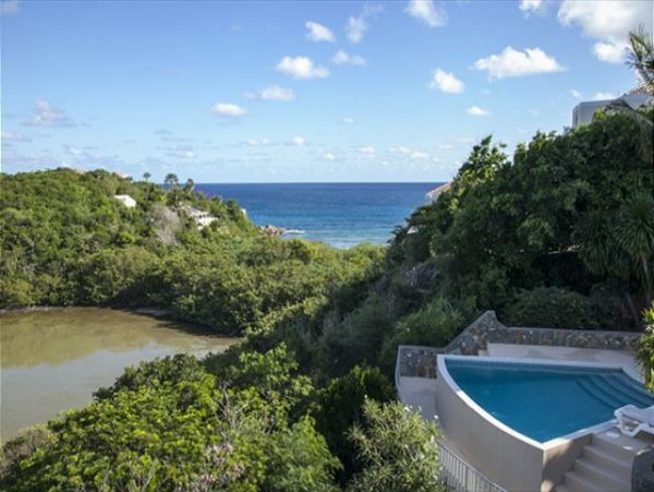 St. John Home 981284