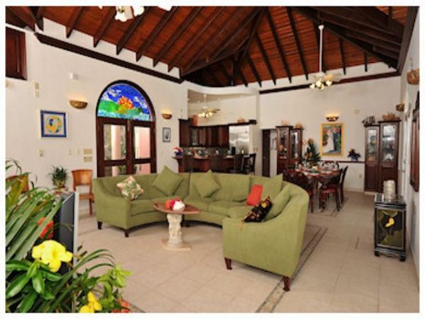 St. John Home 981287