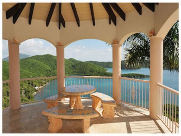St. John Home 981287